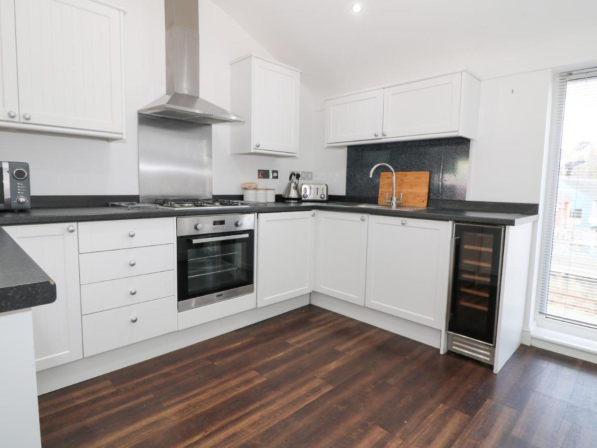 8 Marina View Villa Pwllheli Dış mekan fotoğraf