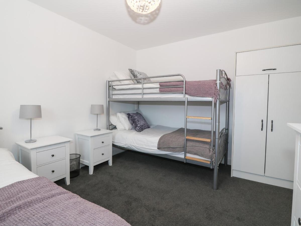 8 Marina View Villa Pwllheli Dış mekan fotoğraf